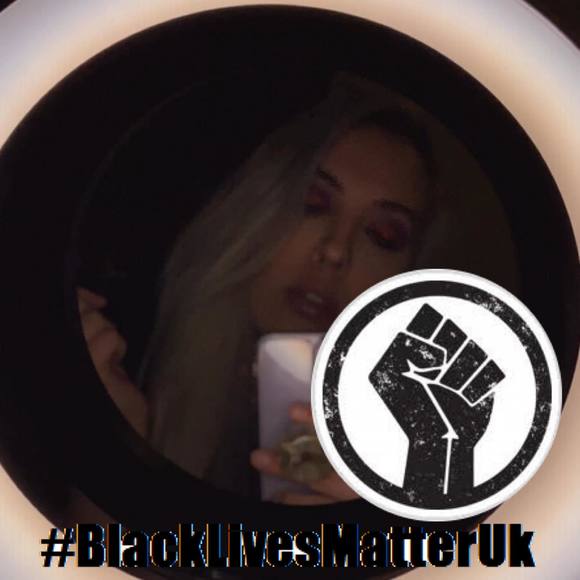 Meet your Posher, Taylor - Picture 1 of 2